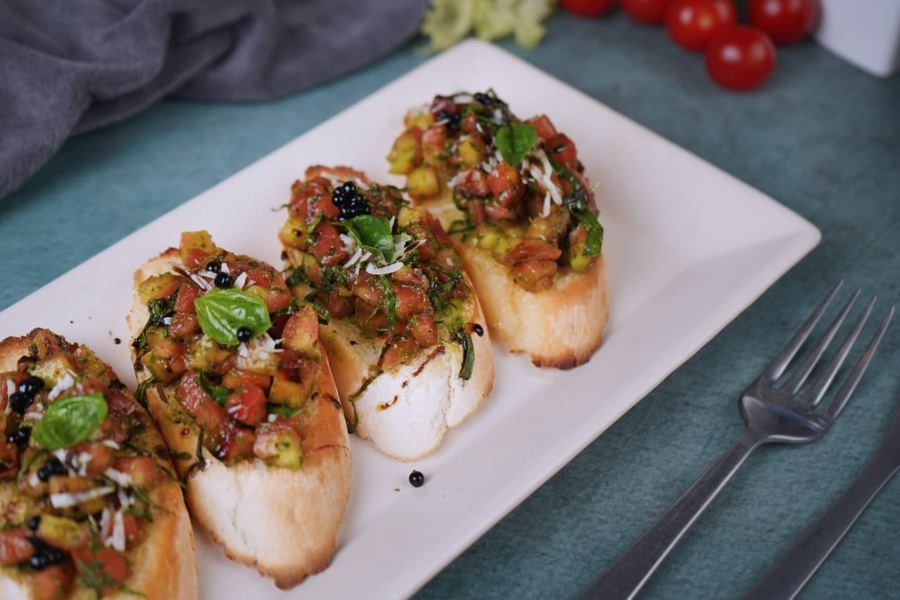Classic Bruschetta